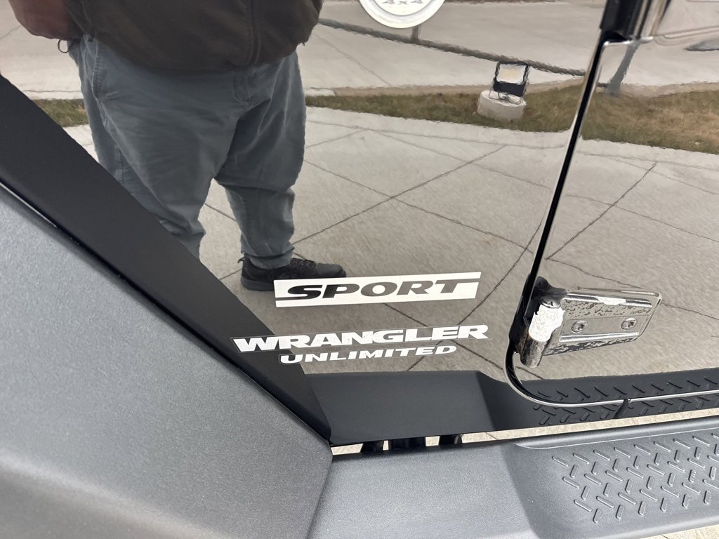 Used 2015 Jeep Wrangler Unlimited Sport w/ Quick Order Package 24S image 14