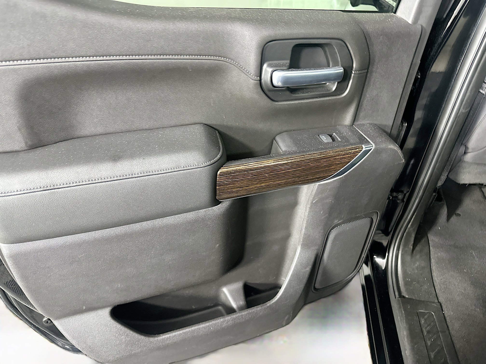 Used 2020 GMC Sierra 1500 Elevation w/ Elevation Value Package RWD image 26