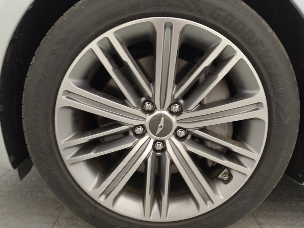 Used 2018 Genesis G80 3.8 w/ Option Group 02 image 31