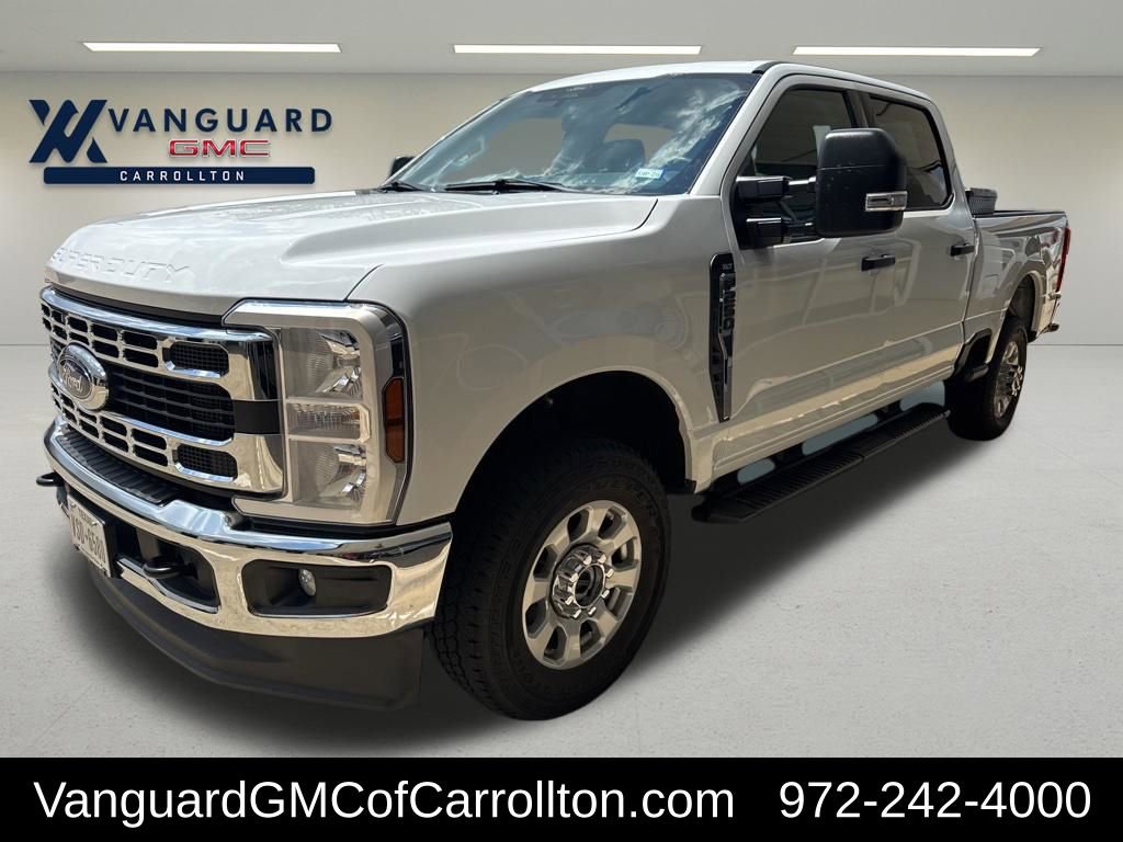 Used 2024 Ford F250 XLT w/ FX4 Off-Road Package AWD/4WD video 1