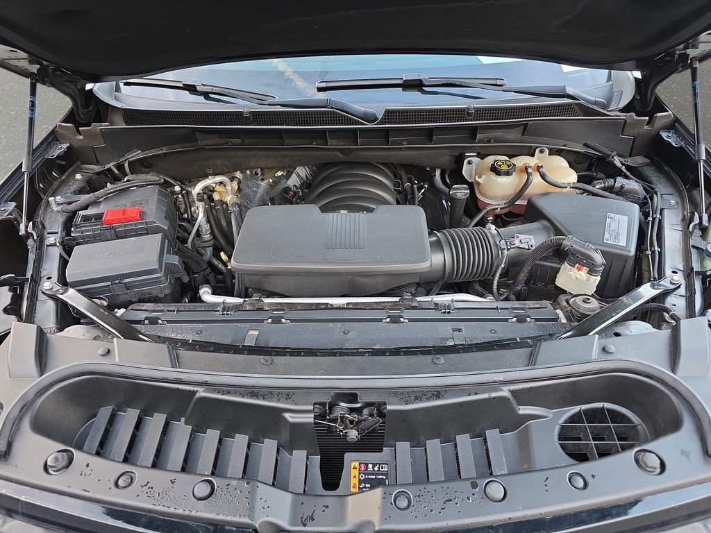 Used 2021 Cadillac Escalade ESV Premium Luxury w/ Performance Package image 35