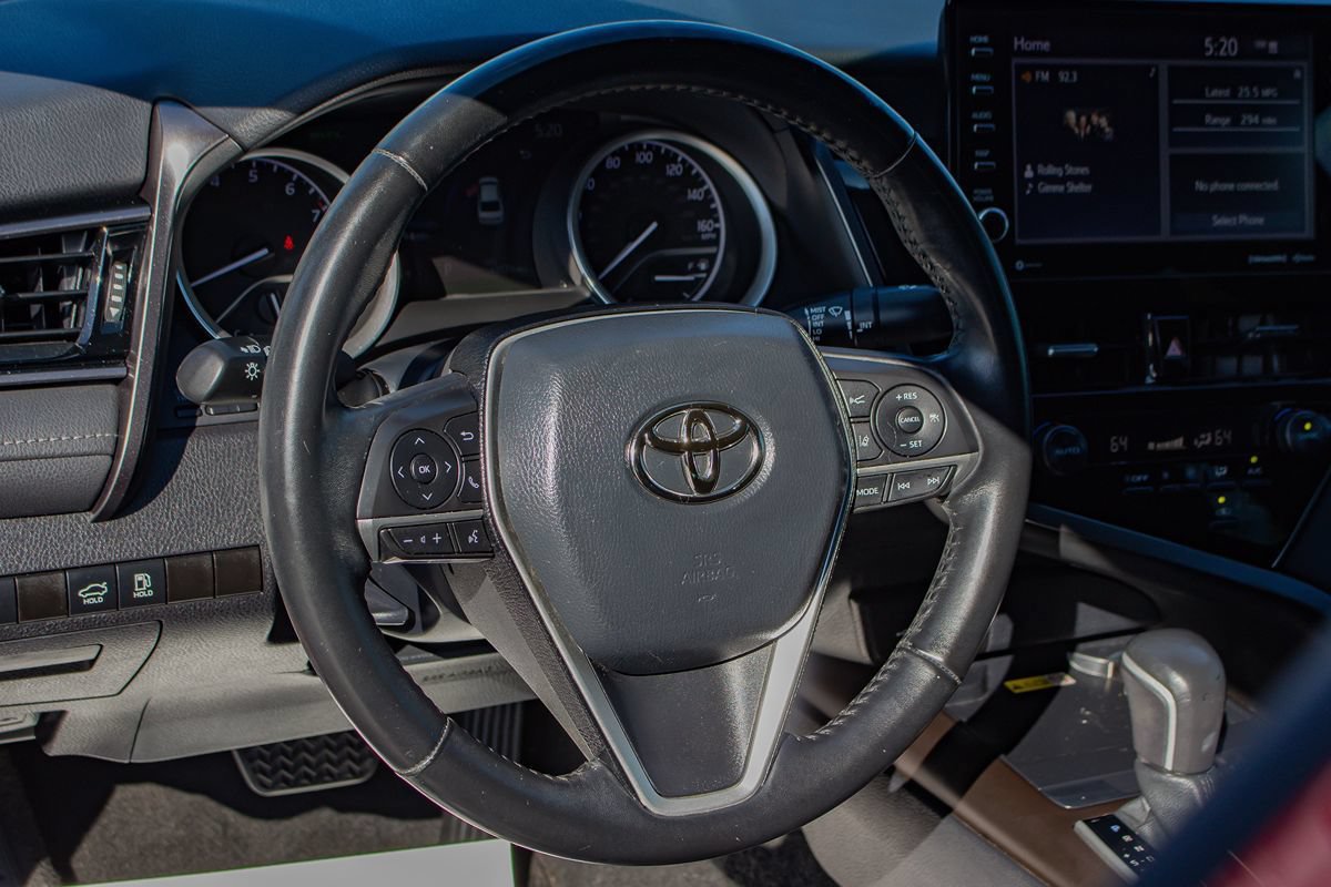 Used 2023 Toyota Camry XLE FWD image 22