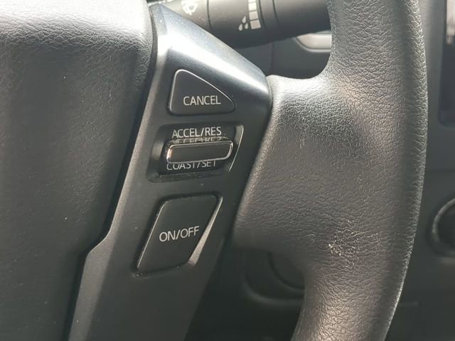 Used 2024 Nissan Frontier SV RWD image 28