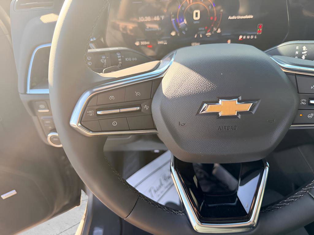 New 2026 Chevrolet Suburban Premier image 25