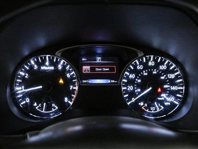 Used 2019 Nissan Pathfinder S image 11