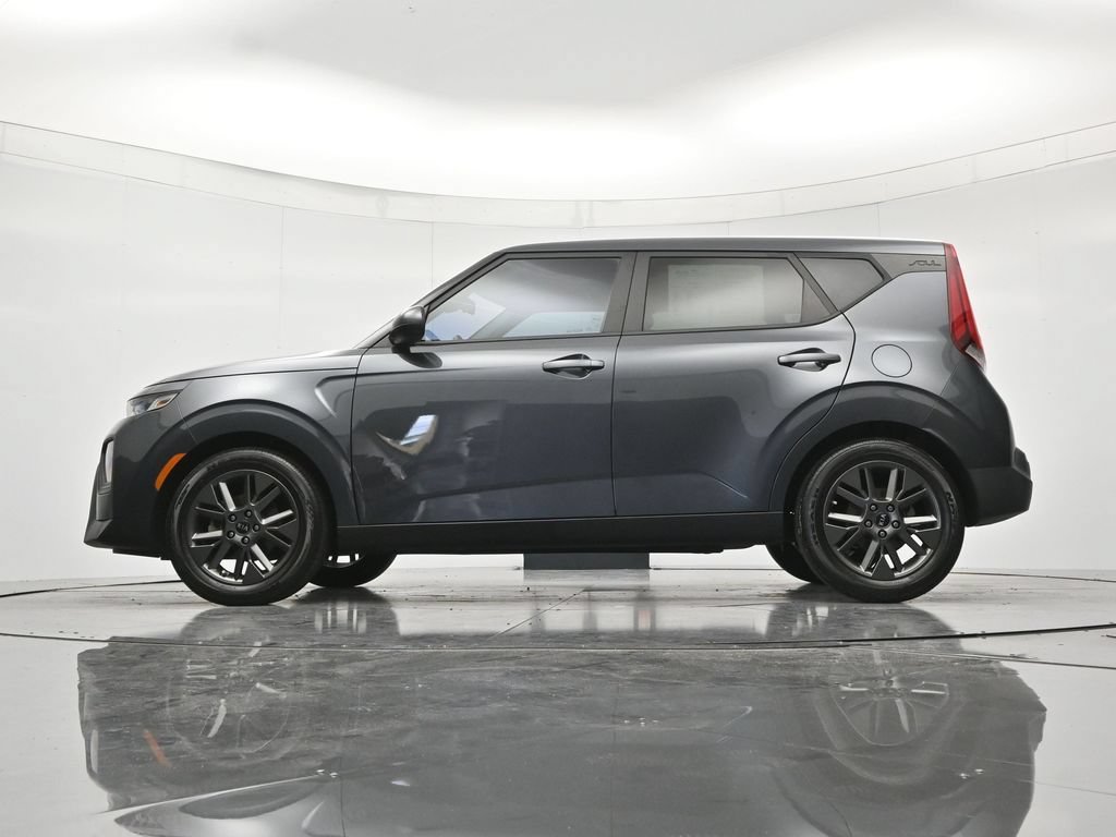 Used 2021 Kia Soul S FWD image 43