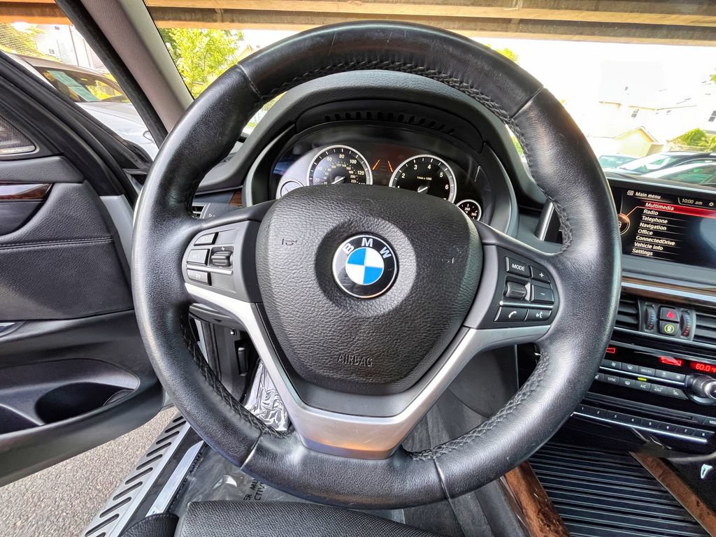 Used 2016 BMW X5 xDrive40e AWD/4WD image 32