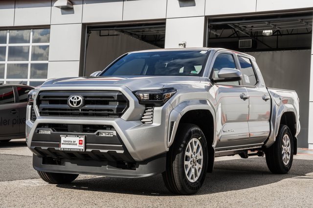 New 2025 Toyota Tacoma SR5 image 3