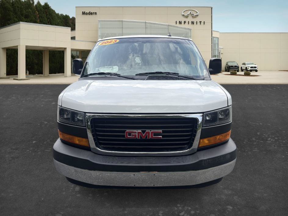 Used 2023 GMC Savana 2500 w/ Driver Convenience Package RWD image 2