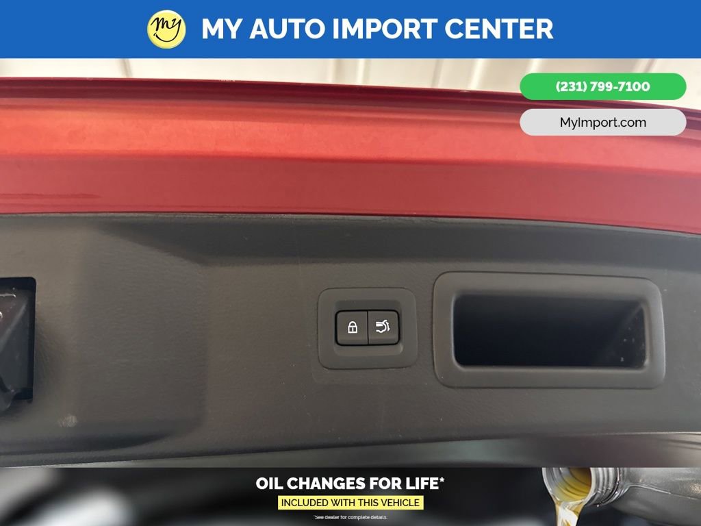 Used 2025 MAZDA CX-50 AWD 2.5 Hybrid w/ Premium Pkg image 28