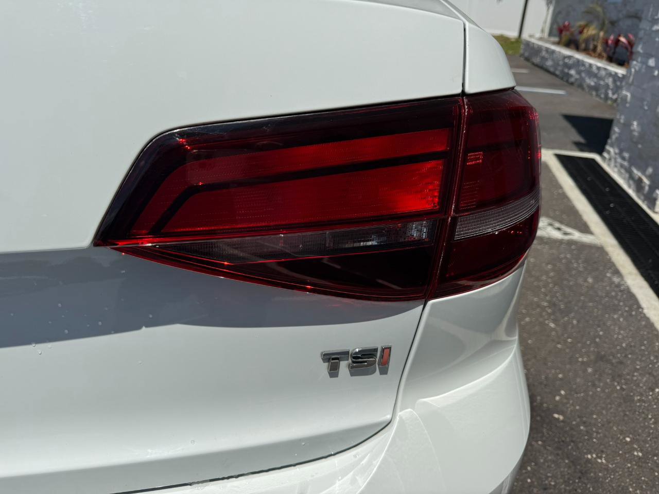 Used 2016 Volkswagen Jetta SE image 16