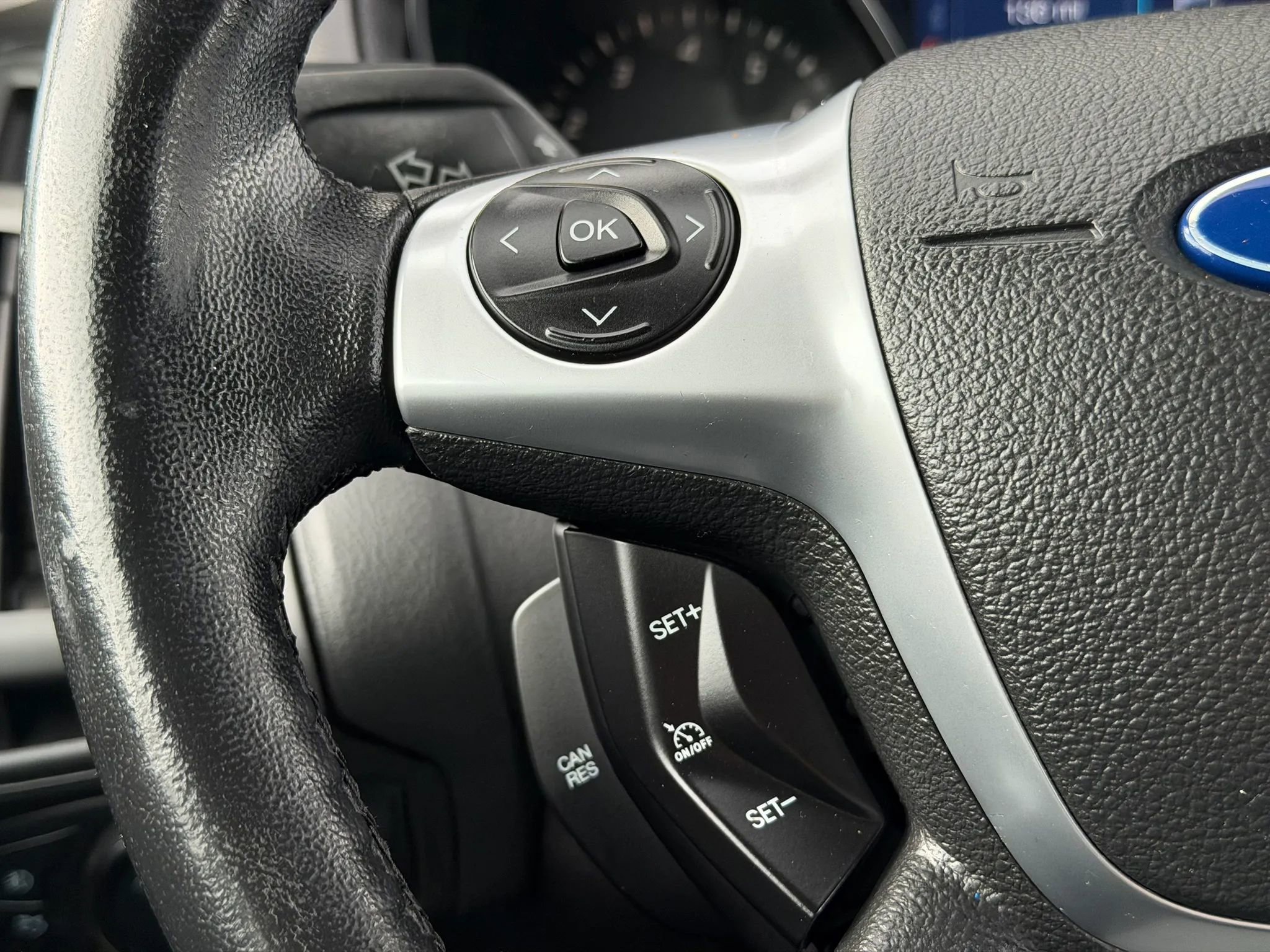 Used 2014 Ford Focus SE w/ SE Sport Package image 31