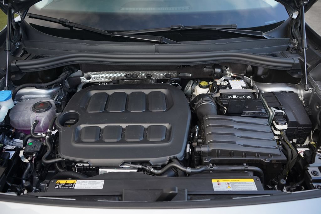 New 2026 Volkswagen Tiguan SE AWD/4WD image 12