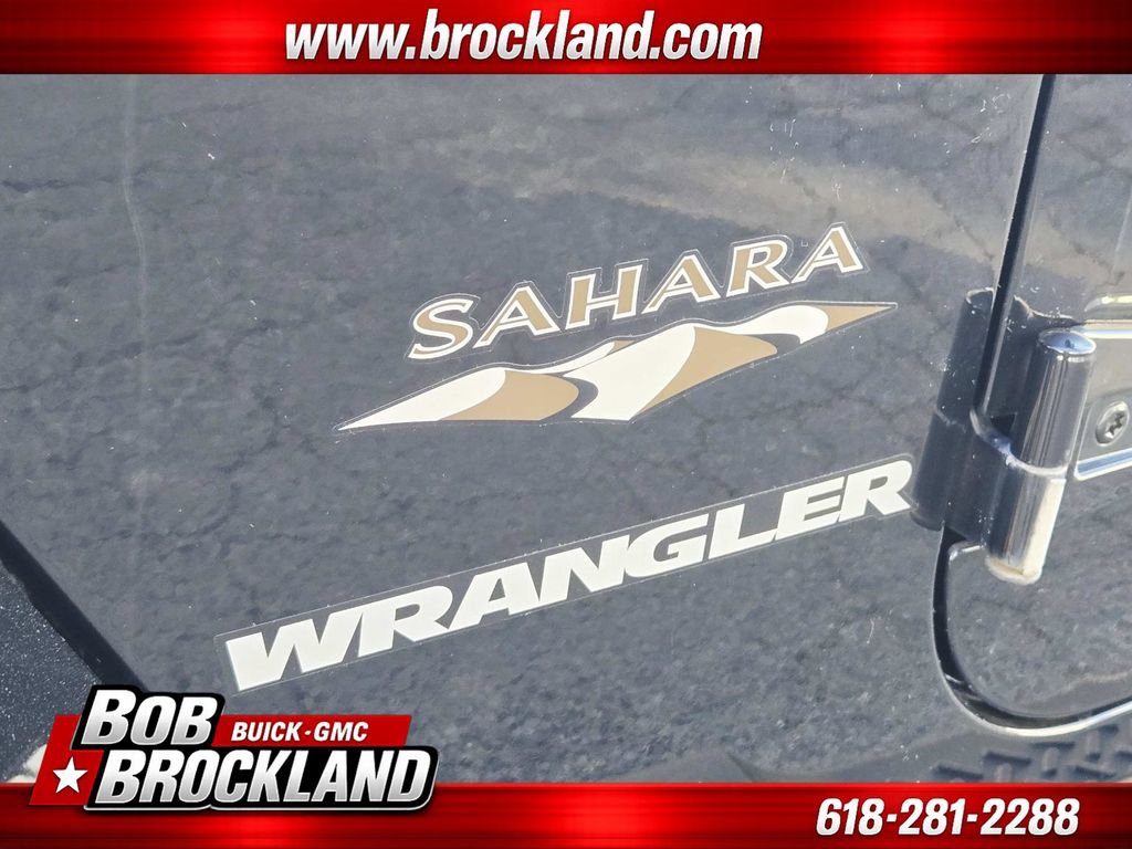 Used 2017 Jeep Wrangler Sahara w/ Connectivity Group image 23