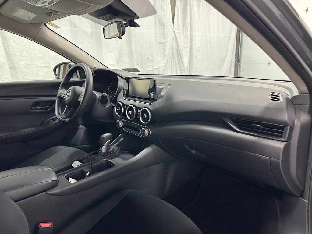 Used 2025 Nissan Sentra S image 53