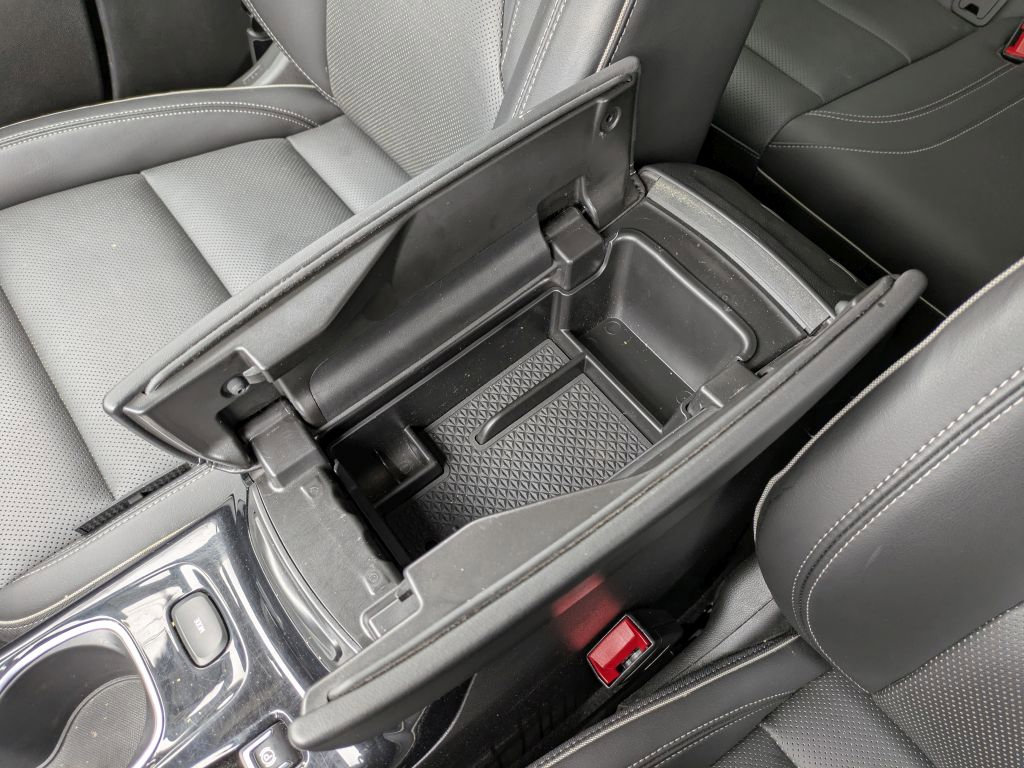Certified 2023 Buick Envision Essence AWD/4WD image 23