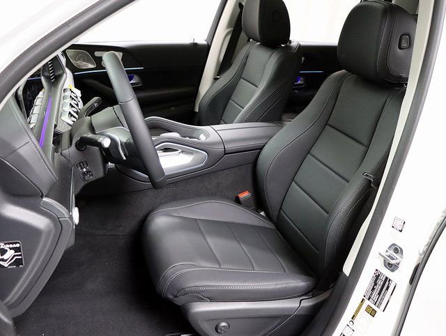 Certified 2026 Mercedes-Benz GLS 450 4MATIC image 12