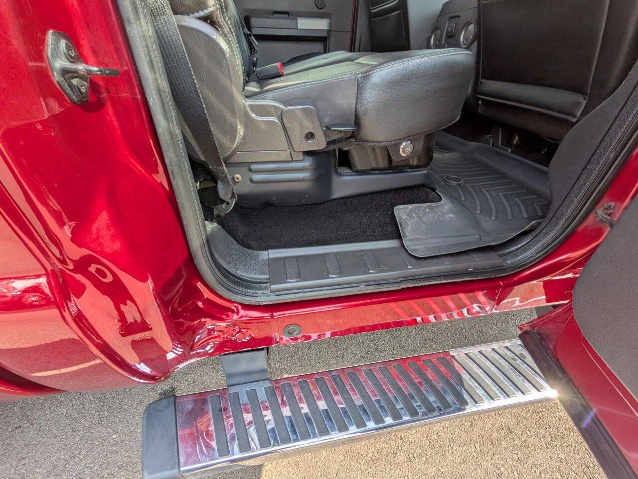 Used 2013 Ford F250 Lariat w/ Lariat Chrome Pkg image 31