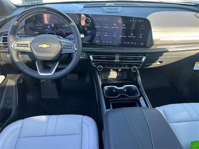 New 2026 Chevrolet Traverse High Country w/ LPO, Floor Liner Package image 8