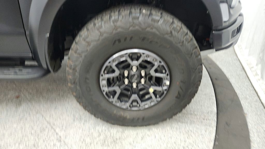 Used 2025 Ford F150 Raptor w/ Equipment Group 803A Raptor R image 21