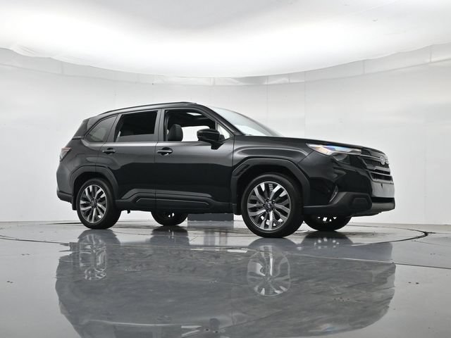 Used 2025 Subaru Forester Touring w/ Popular Package - Touring AWD/4WD image 36