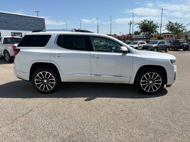 Used 2020 GMC Acadia Denali w/ Technology Package FWD image 6