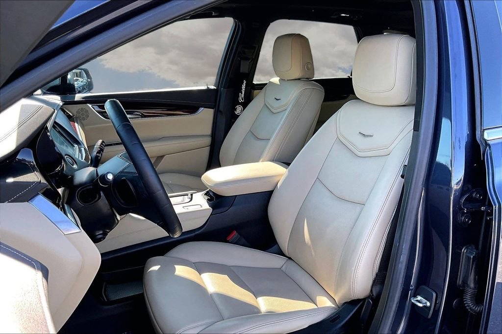 Used 2019 Cadillac XT5 Luxury FWD image 21