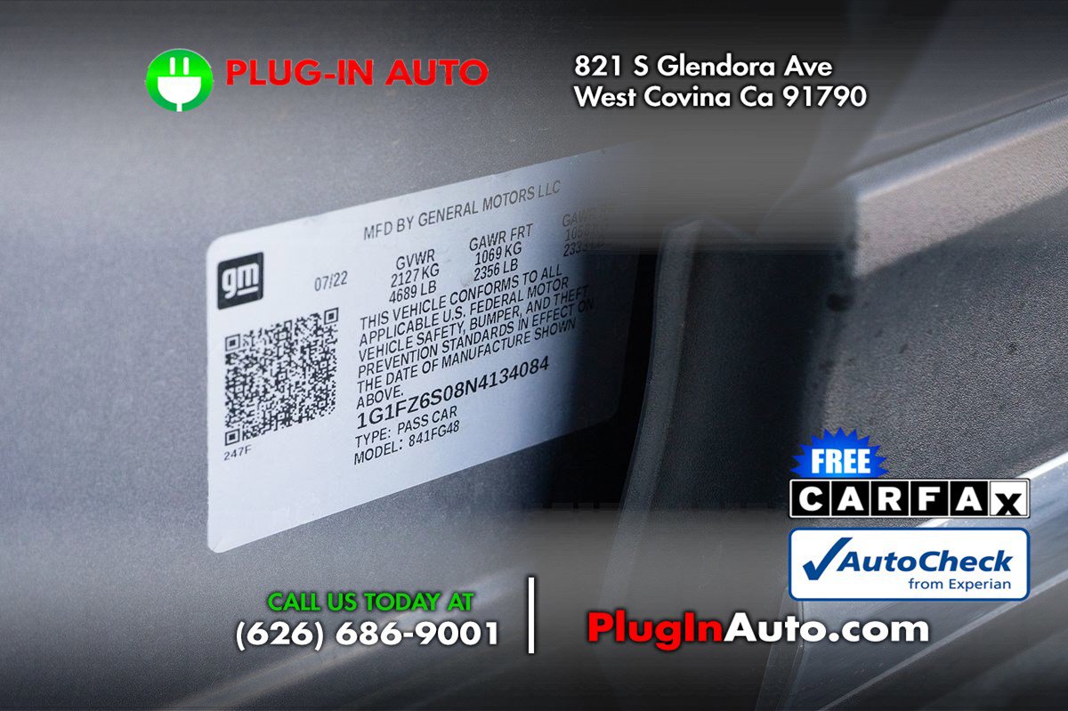 Used 2022 Chevrolet Bolt EUV Premier w/ Sun & Sound Package image 8