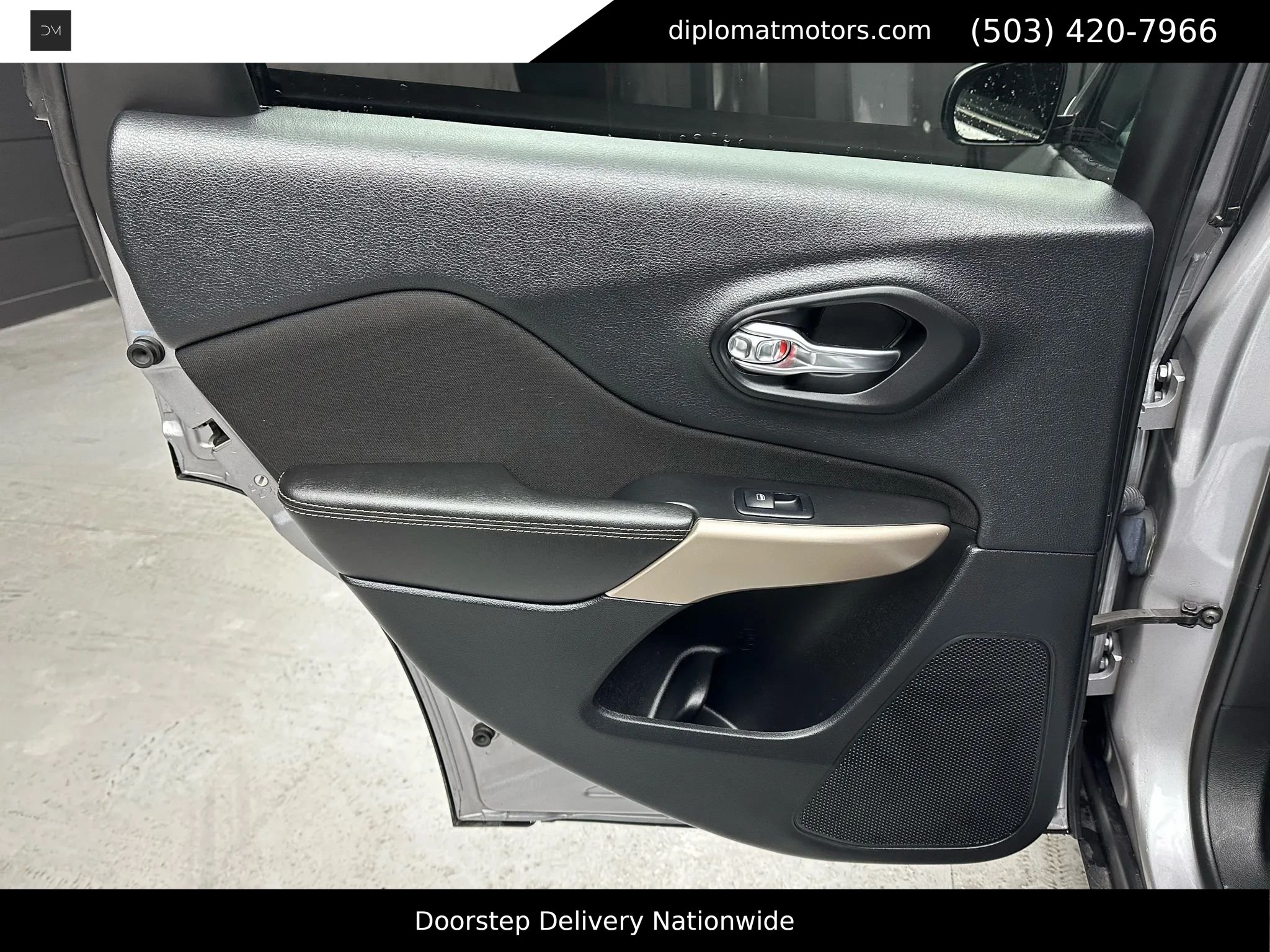 Used 2018 Jeep Cherokee Sport w/ Cold Weather Group AWD/4WD image 27