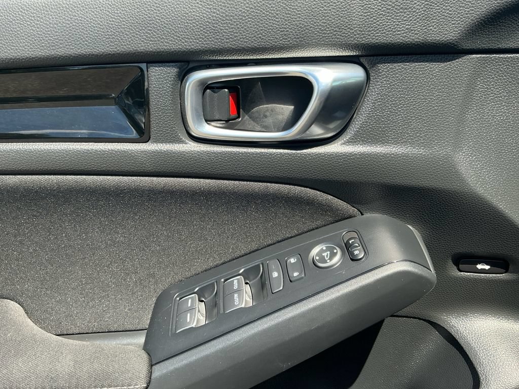 Used 2023 Honda Civic EX image 15
