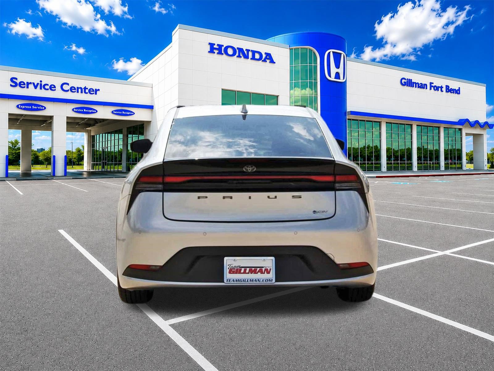 Used 2023 Toyota Prius LE FWD image 6
