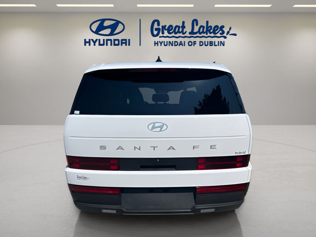 Certified 2026 Hyundai Santa Fe SE FWD image 4