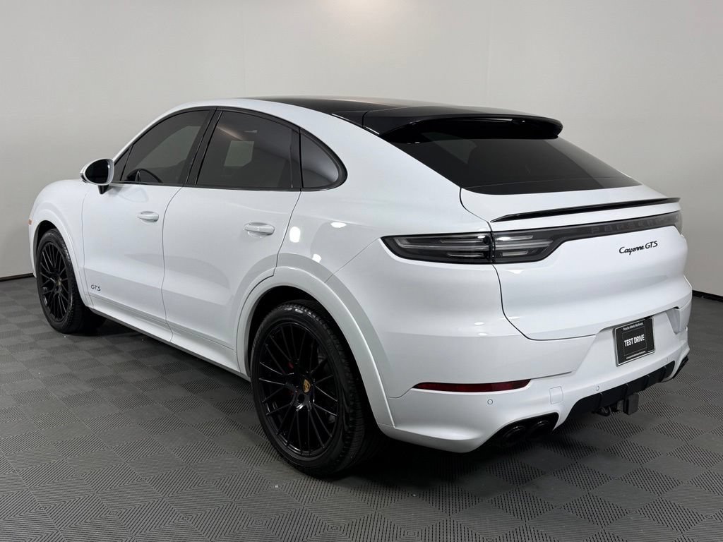 Certified 2023 Porsche Cayenne GTS AWD/4WD image 3