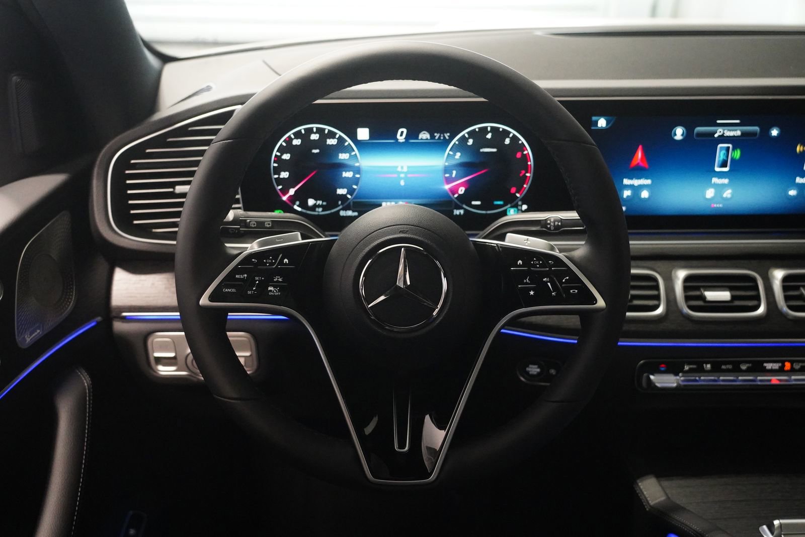 New 2026 Mercedes-Benz GLE 450 4MATIC image 18