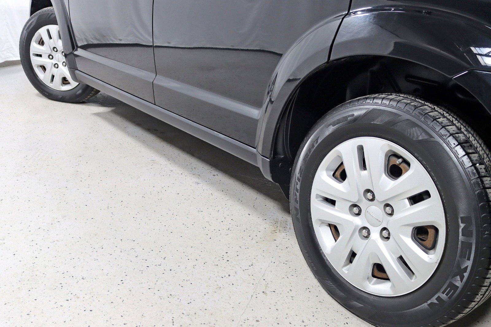 Used 2020 Dodge Journey SE w/ SE Popular Equipment Group image 12