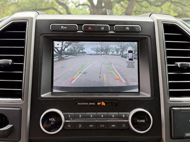 Used 2018 Ford Expedition XLT w/ Equipment Group 202A RWD image 15