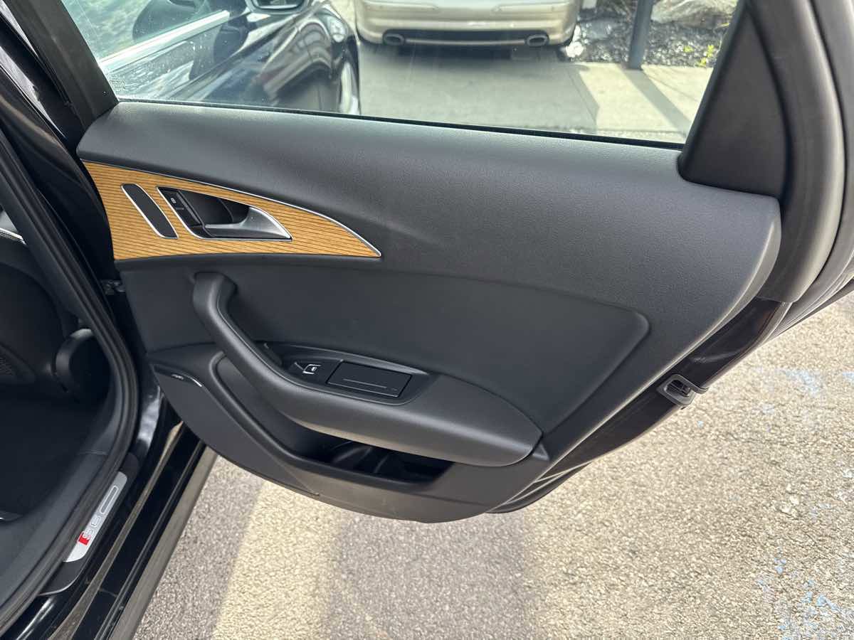 Used 2013 Audi S6 Prestige AWD/4WD image 18