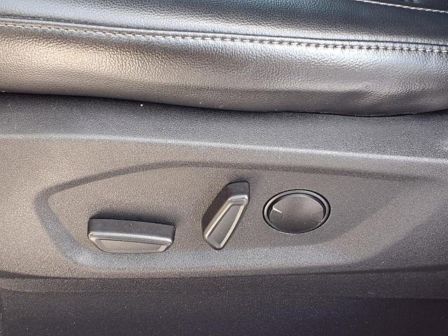 Used 2024 Ford Edge SEL image 4