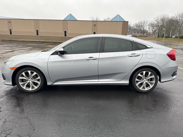 Used 2018 Honda Civic EX image 2