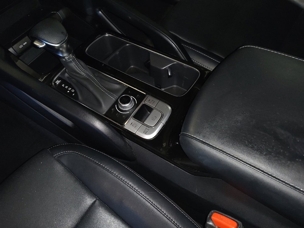 Used 2022 Kia Telluride LX image 26