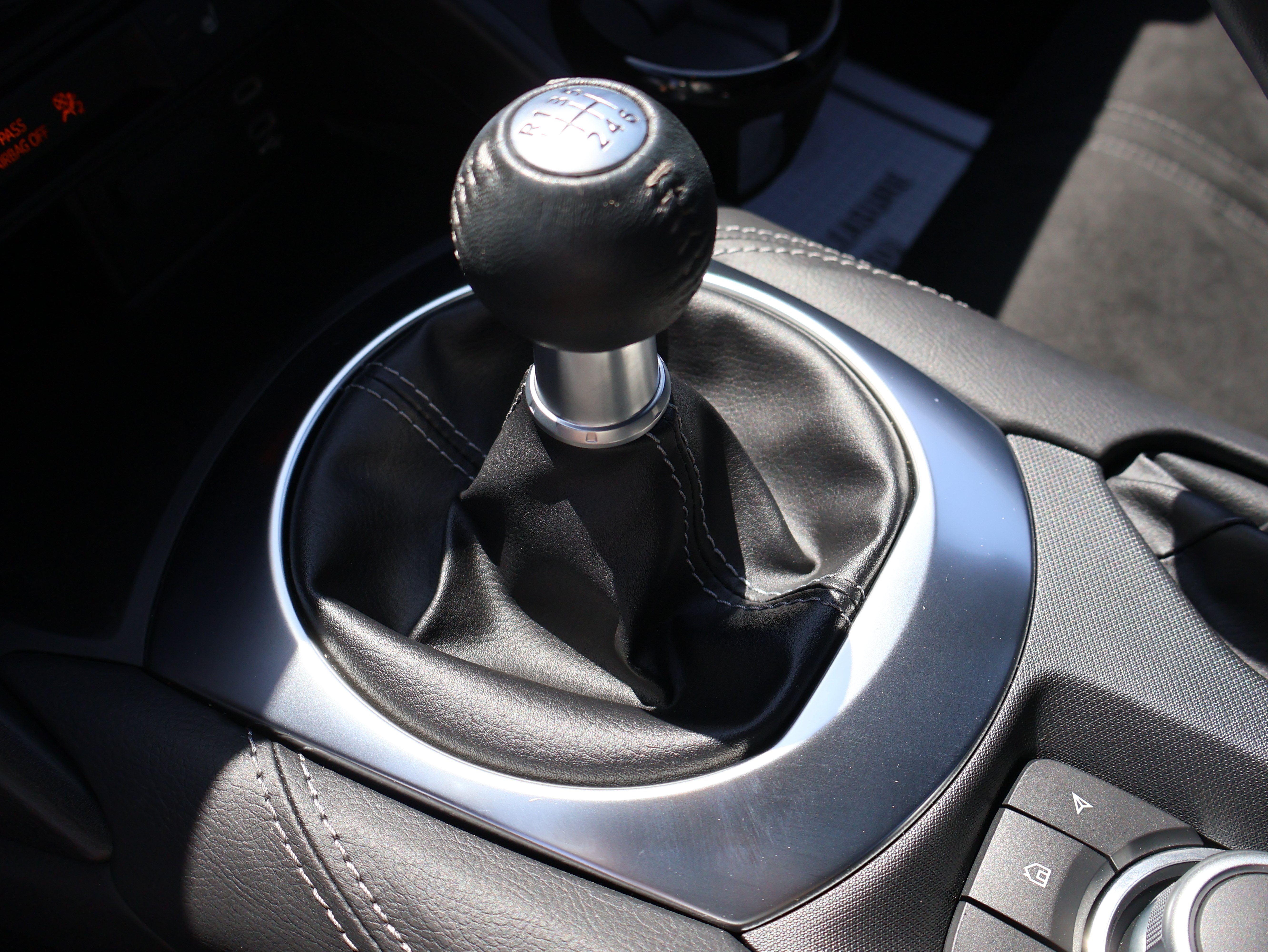 Certified 2025 MAZDA MX-5 Miata Club RWD image 17