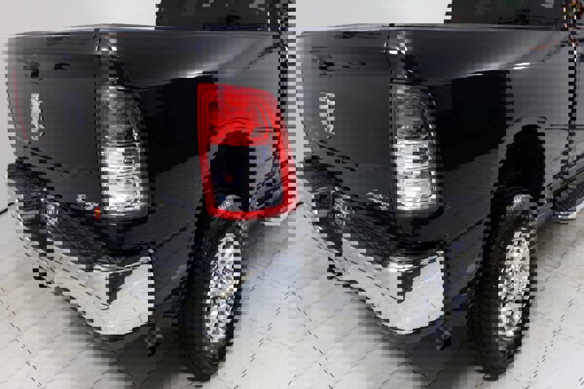 Used 2024 RAM 2500 Big Horn w/ Bed Utility Group image 39