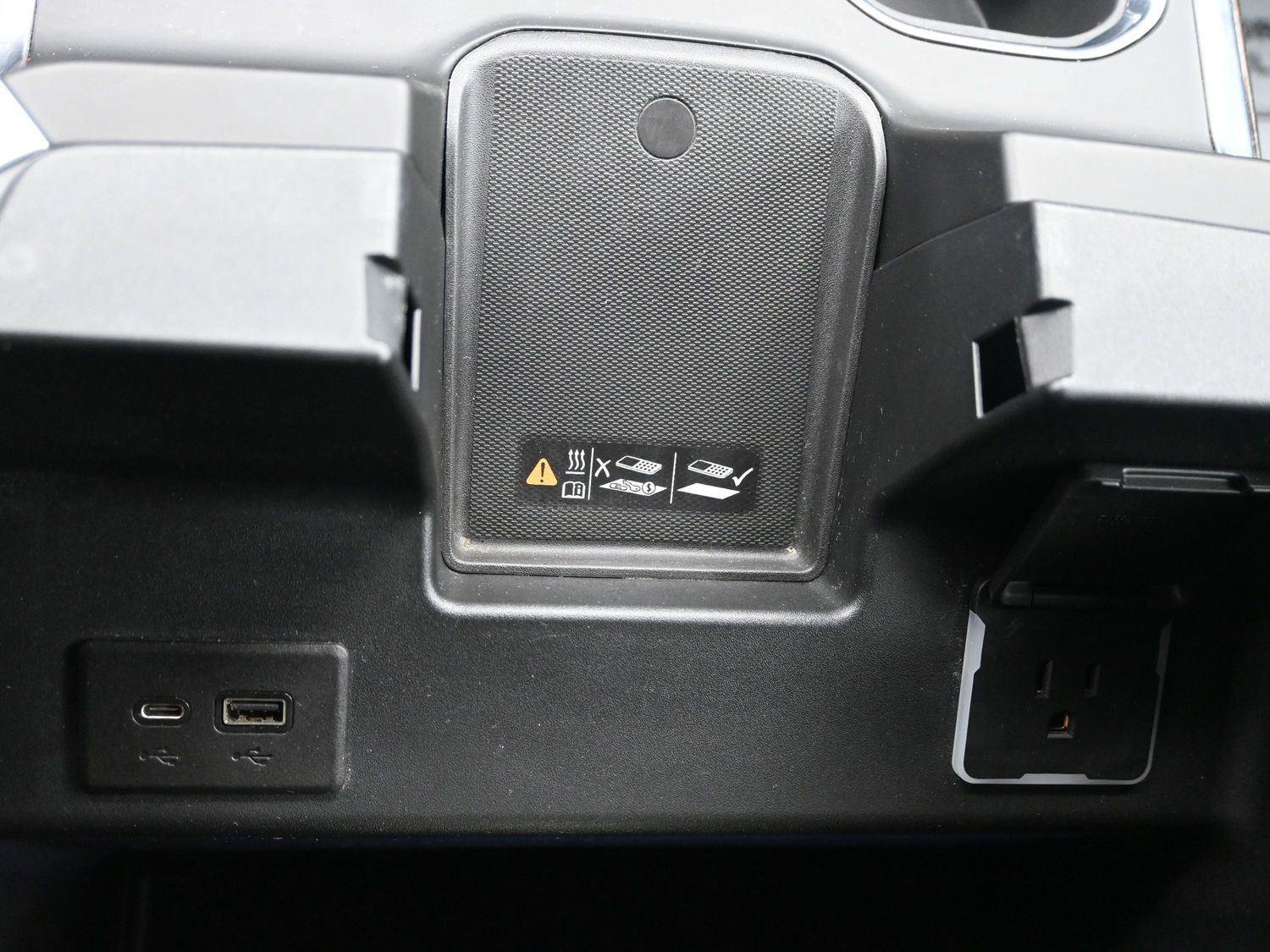 Used 2023 Chevrolet Silverado 1500 RST w/ Rally Edition image 33