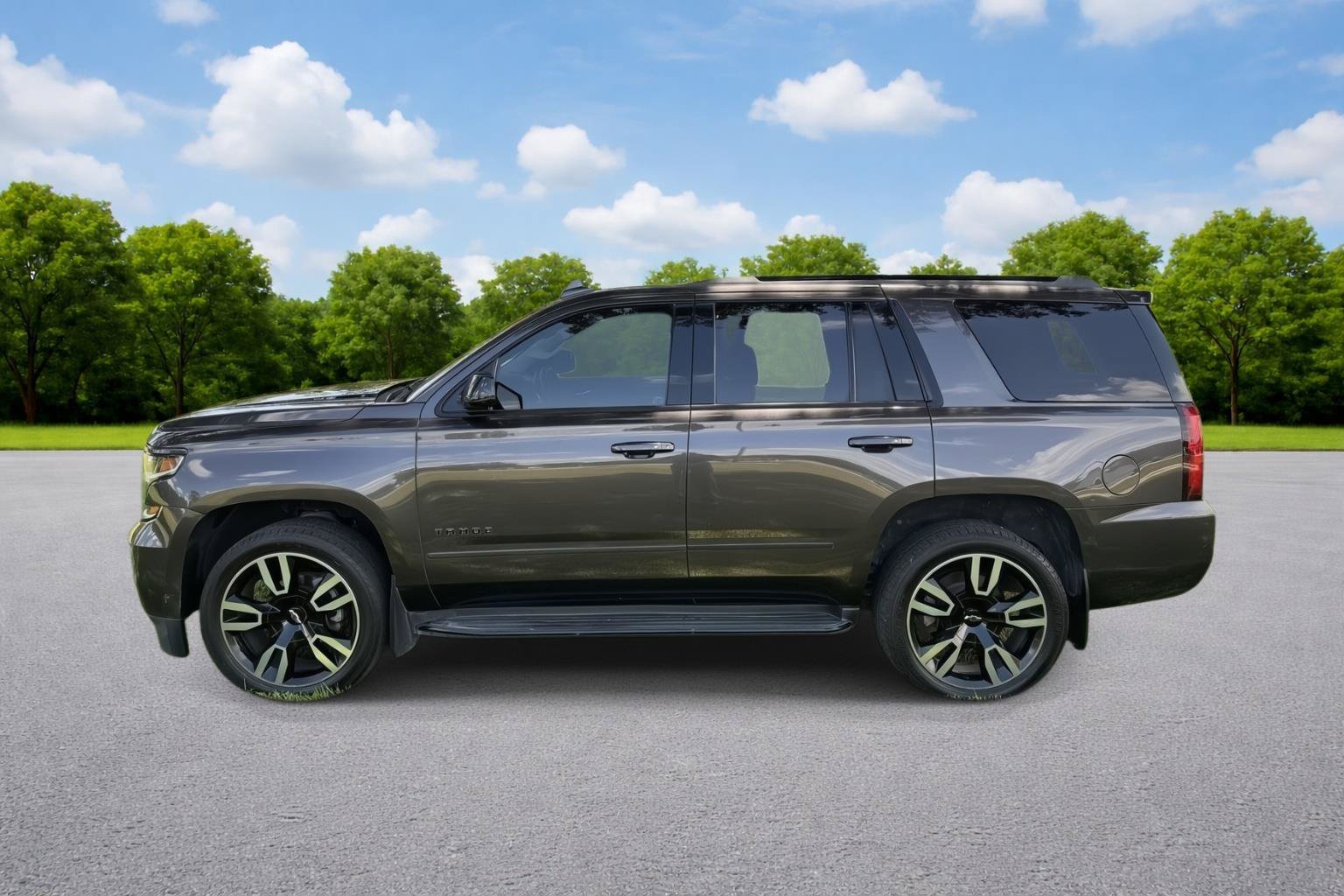 Used 2018 Chevrolet Tahoe Premier RWD image 5