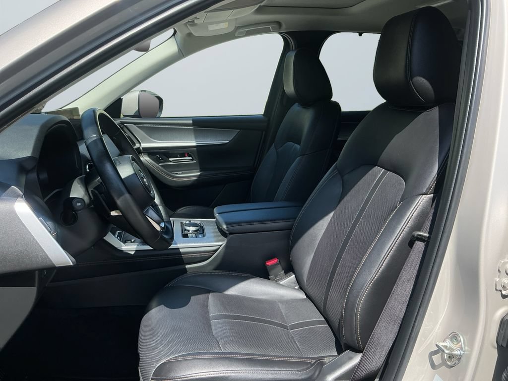Used 2024 MAZDA CX-90 Plug-In Hybrid w/ Preferred AWD/4WD image 10