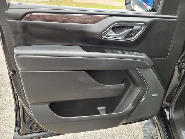 Certified 2023 Chevrolet Suburban Z71 w/ Luxury Package image 20