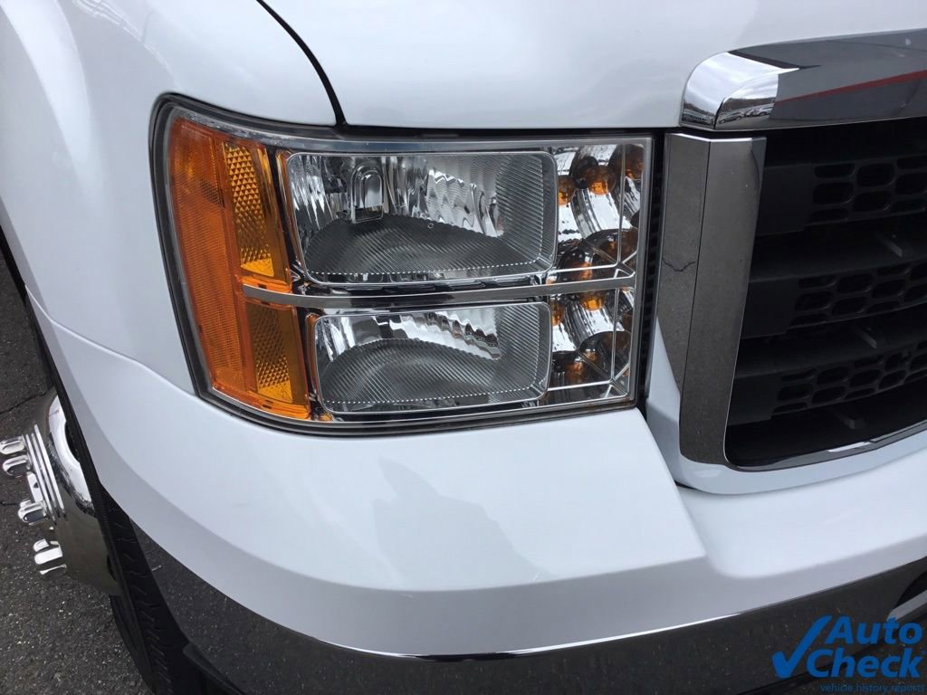 Used 2013 GMC Sierra 3500 W/T w/ Snow Plow Prep Package image 27