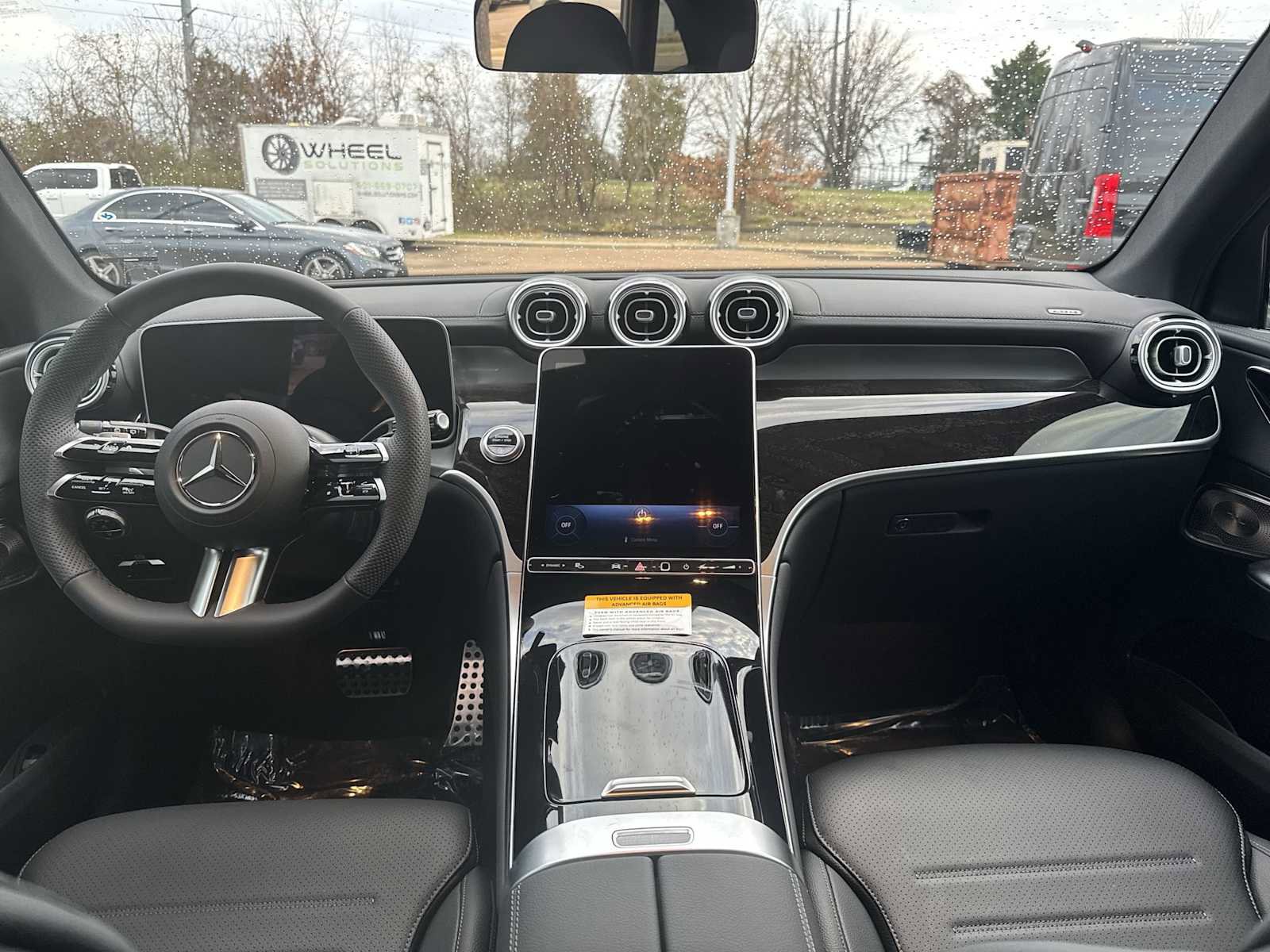 New 2026 Mercedes-Benz GLC 300 image 14