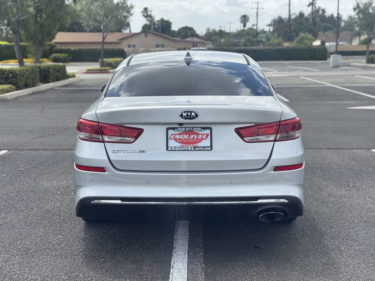 Used 2019 Kia Optima LX FWD image 4