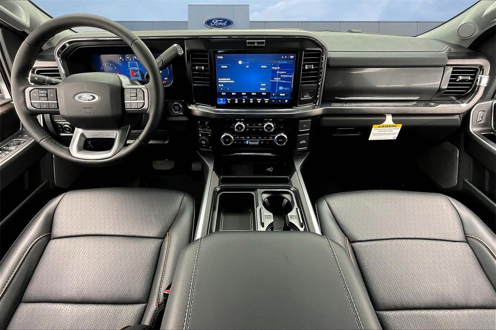 New 2026 Ford F350 4x4 Crew Cab DRW Super Duty image 5
